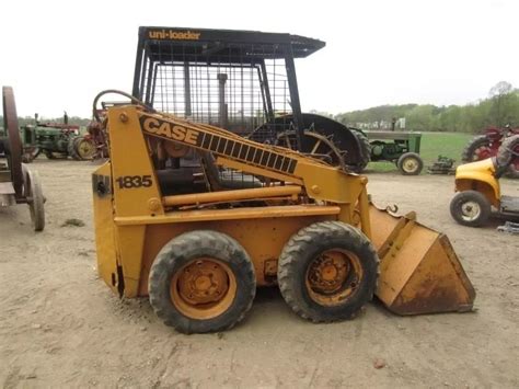 case 1835 skid steer repair|1835 case skid steer specs.